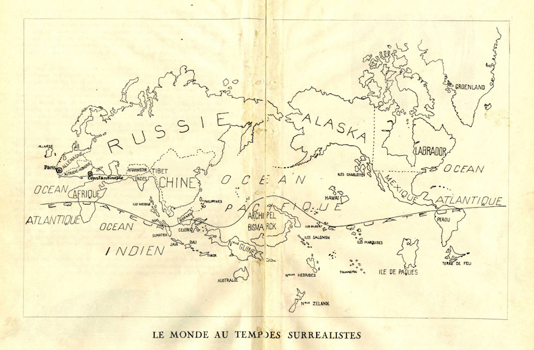 A black-and-white map titled "Le Monde au Temps Surréalistes" depicting a distorted world with exaggerated landmasses and altered geographic labels, such as "Russie," "Alaska," and "Chine." The map highlights surrealist artistic interpretation by merging continents and oceans with handwritten annotations and irregular outlines, emphasizing a dreamlike, imaginative world view.